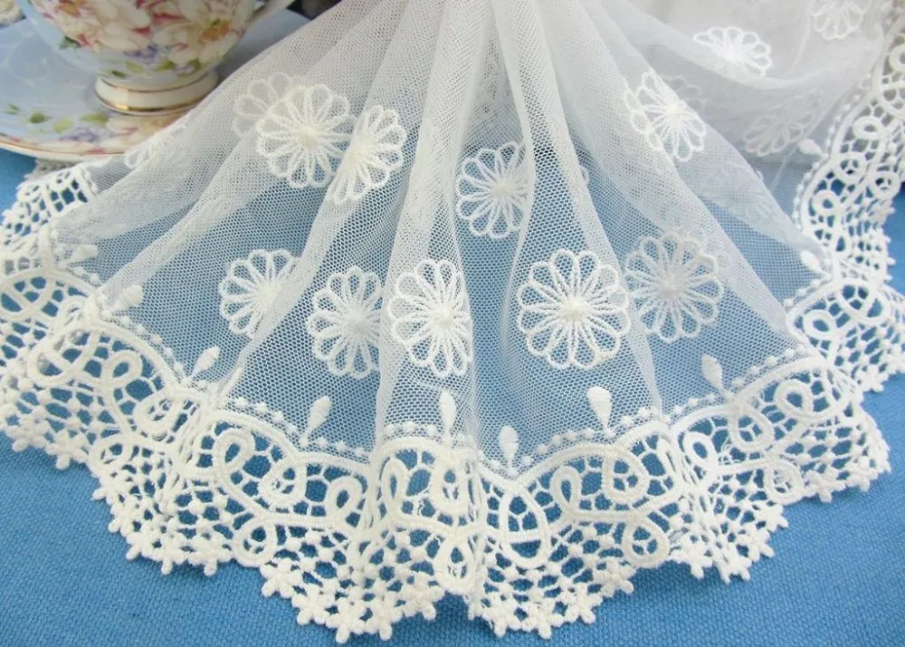 5 Meters 19cm 7.48" Wide Ivory Mesh Embroidery Lace Trim Wedding Precious Moment DIY Lace Accessories SY1L11D75
5 Meters 19cm 7.48" Wide Ivory Mesh Embroidery Lace Trim Wedding Precious Moment DIY Lace Accessories SY1L11D75