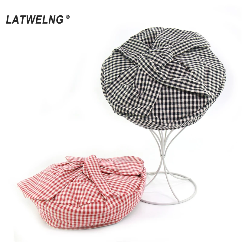 2020 New Fashion Plaid Berets For Women Big Bow French Hat Ladies Lolita Beret Spring Autumn Flat Cap Korea Cute Caps 57cm Size
2020 New Fashion Plaid Berets For Women Big Bow French Hat Ladies Lolita Beret Spring Autumn Flat Cap Korea Cute Caps 57cm Size