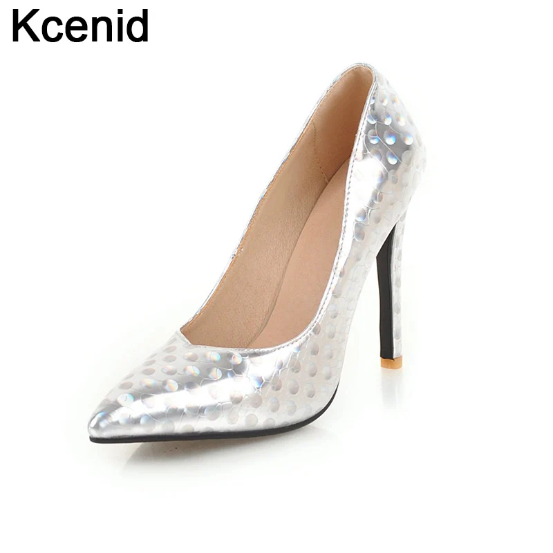 Kcenid Autumn new fashion snake printing silver wedding shoes big size 32-43 44 sexy pointed toe high heels pumps women shoes
Kcenid Autumn new fashion snake printing silver wedding shoes big size 32-43 44 sexy pointed toe high heels pumps women shoes