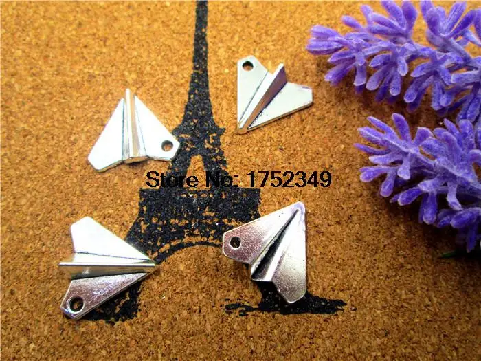 15pcs Airplane charms--Airplane Charms Antique Tibetan Silver Tone,airplane charm pendant 17x19mm
15pcs Airplane charms--Airplane Charms Antique Tibetan Silver Tone,airplane charm pendant 17x19mm