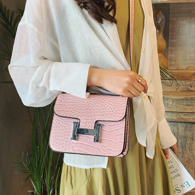 2019 New summer brand small shoulder bag Alligator for women messenger bags ladies simple handbag female mini crossbody flap bag
2019 New summer brand small shoulder bag Alligator for women messenger bags ladies simple handbag female mini crossbody flap bag