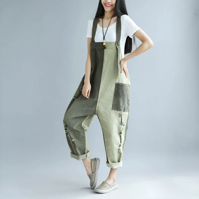 Jumpsuits Rompers The new spring and summer to do the old jeans fight color hole female large size bib pants Dagu streets
Jumpsuits Rompers The new spring and summer to do the old jeans fight color hole female large size bib pants Dagu streets