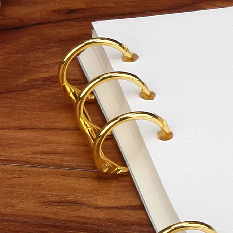 1Pcs DIY Metal Clip 3 Holes Ring For Notebook Loose Leaf Diary Photo Album Binding high quality
1Pcs DIY Metal Clip 3 Holes Ring For Notebook Loose Leaf Diary Photo Album Binding high quality