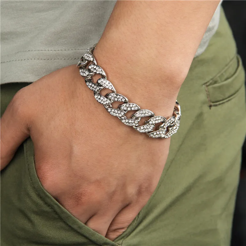 Rhinestone link Cuban bracelet chain Iced Out hip hop bracelet For Men Paved CZ Rapper luxury hand Jewelry accessories gift
Rhinestone link Cuban bracelet chain Iced Out hip hop bracelet For Men Paved CZ Rapper luxury hand Jewelry accessories gift