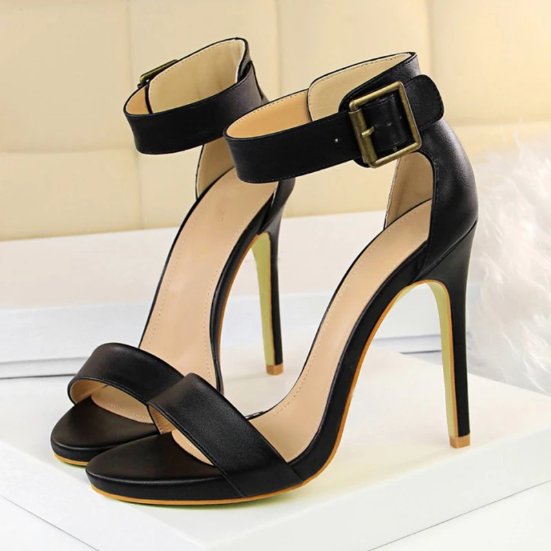 HTB1DlRaaijrK1RjSsplq6xHmVXax