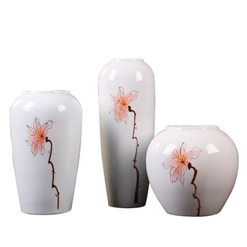 Chinese flowers pattern ceramic flower vase ornaments for living room home decor crafts porcelain vases figurines wedding gifts
Chinese flowers pattern ceramic flower vase ornaments for living room home decor crafts porcelain vases figurines wedding gifts
