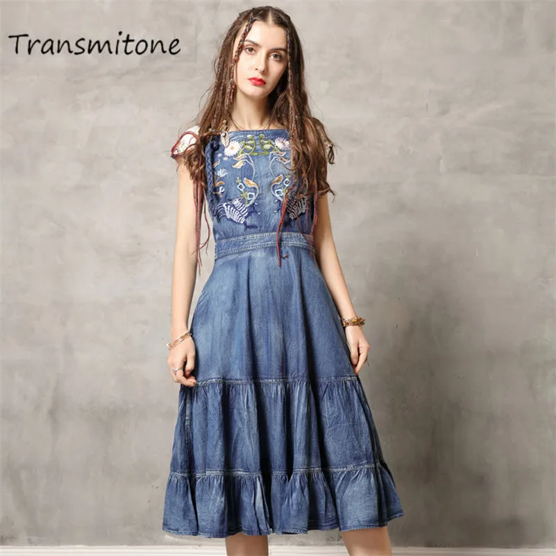 Summer Denim Embroidery Dress 2019 Vintage Vestidos Woman Slash Neck Sleeveless Embroidery Ruffles Hem Women Dresses 82139
Summer Denim Embroidery Dress 2019 Vintage Vestidos Woman Slash Neck Sleeveless Embroidery Ruffles Hem Women Dresses 82139