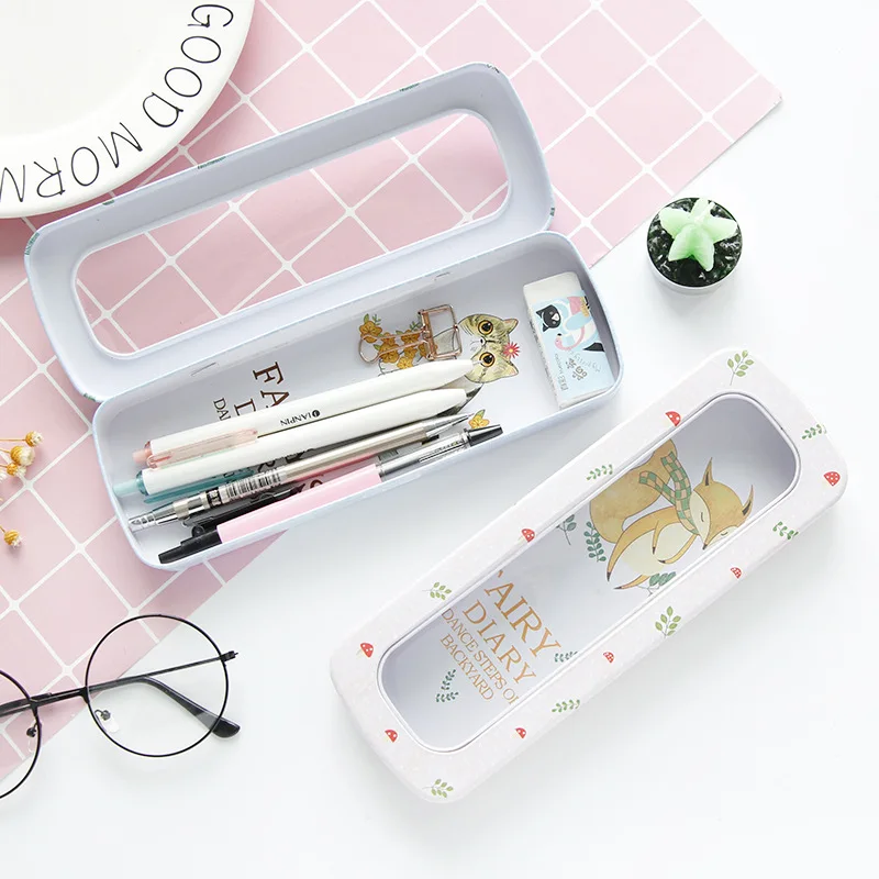1pcs Creative Tinplate Stationery Box Girls Fresh Cute Cute Multifunction Tin Pupils Open Stationery Pen Box
1pcs Creative Tinplate Stationery Box Girls Fresh Cute Cute Multifunction Tin Pupils Open Stationery Pen Box