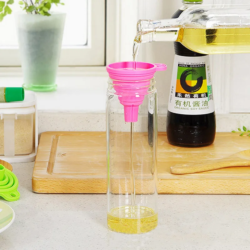 1Pcs Portable Multi-function Foldable Telescopic Silicone Funnel Kitchen Essential Filling Water Funnel for Liquid into Bottle
1Pcs Portable Multi-function Foldable Telescopic Silicone Funnel Kitchen Essential Filling Water Funnel for Liquid into Bottle