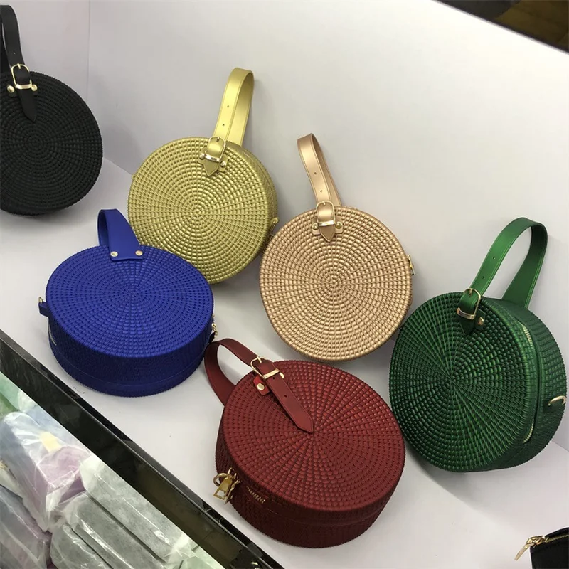 Round Jelly 2019 New Weave Matte Women Messenger Bag Lady Handbag Famous Brand Designer Crossbody Shoulder Bag Circle Clutch Bag
Round Jelly 2019 New Weave Matte Women Messenger Bag Lady Handbag Famous Brand Designer Crossbody Shoulder Bag Circle Clutch Bag