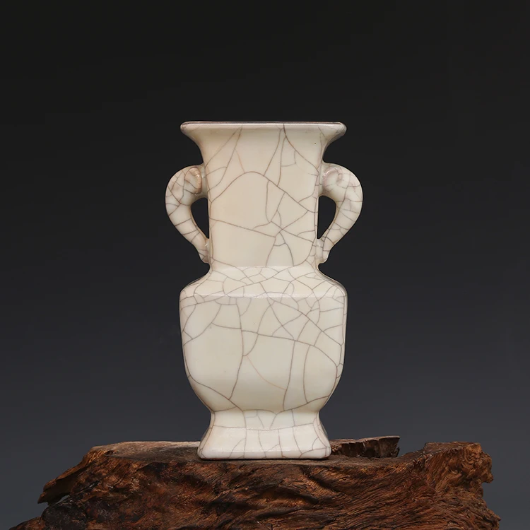 Antique blue and white porcelain bowl gugui Zi downhill picture bone porcelain bowl decoration antique porcelain free delivery
Antique blue and white porcelain bowl gugui Zi downhill picture bone porcelain bowl decoration antique porcelain free delivery