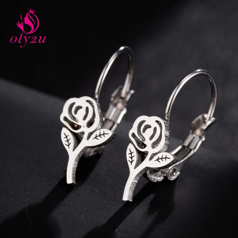 Oly2u Romantic Rose Flower Hoop Earrings for Women Valentine Wedding Engagement Gift Charm Flower Earings Brinco
Oly2u Romantic Rose Flower Hoop Earrings for Women Valentine Wedding Engagement Gift Charm Flower Earings Brinco