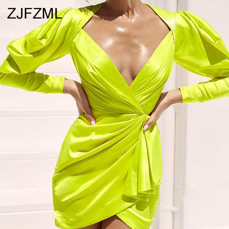 Deep V Neck Ruched Neon Green Dress Women Lantern Sleeve High Waist Irregular Summer Dress Elegant Ladies Mini Bodycon Dress
Deep V Neck Ruched Neon Green Dress Women Lantern Sleeve High Waist Irregular Summer Dress Elegant Ladies Mini Bodycon Dress