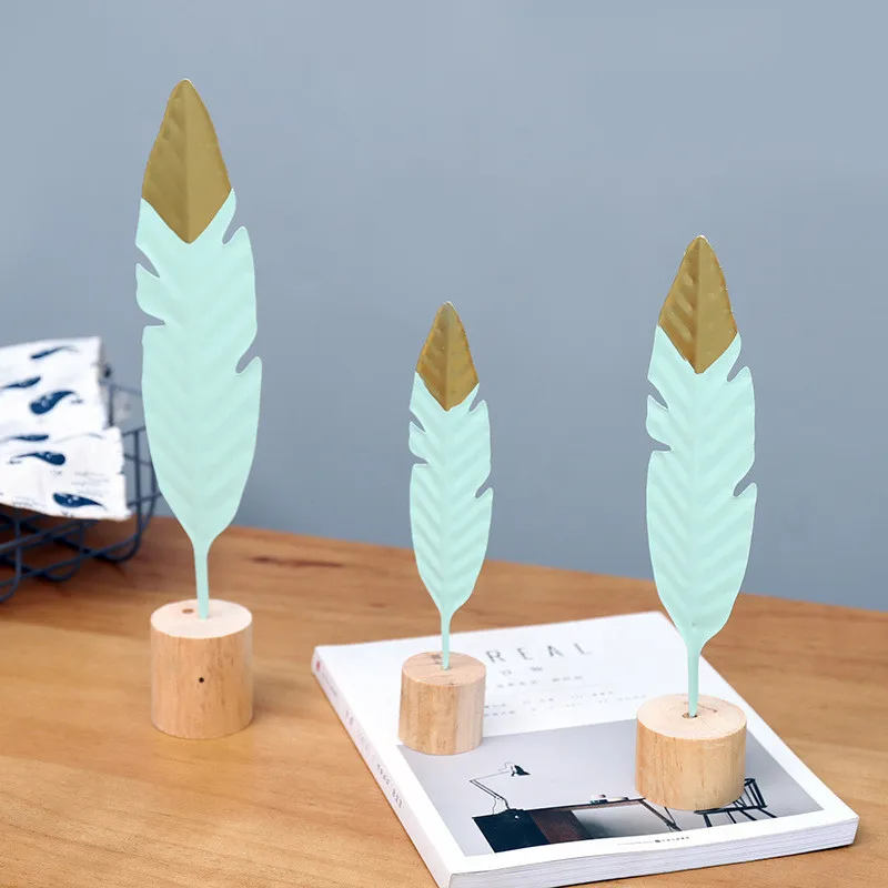 creative Feather Wooden Decorations living room Miniature Figurines Ornaments Home eco-friendly Decoration accessories
creative Feather Wooden Decorations living room Miniature Figurines Ornaments Home eco-friendly Decoration accessories