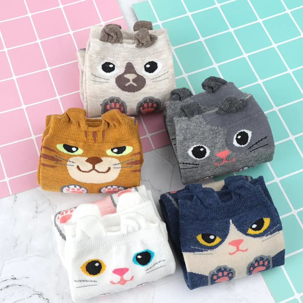 Women Cotton Socks Cartoon Cat Design Lovely Feet Pattern Socks Women Winter Soft Sock Invisible Sock
Women Cotton Socks Cartoon Cat Design Lovely Feet Pattern Socks Women Winter Soft Sock Invisible Sock