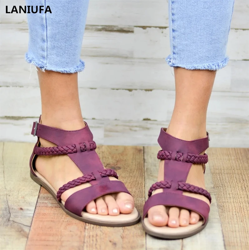 plus size 35-43 flats sandals women sandals slippers women female Gladiator flats walking sandals women Casual shoes mujer &277
plus size 35-43 flats sandals women sandals slippers women female Gladiator flats walking sandals women Casual shoes mujer &277