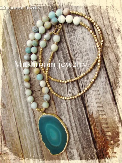AMAZONITE Faceted Beaded NECKLACE Long AMAZONITE Beads Agates Slice Pendant Necklace
AMAZONITE Faceted Beaded NECKLACE Long AMAZONITE Beads Agates Slice Pendant Necklace