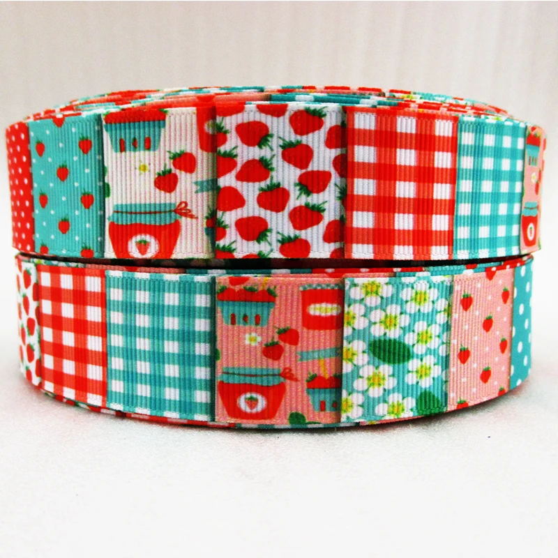5Y45488 1"(25mm) STRAWBERRY plaid flowers printed polyester ribbon 5 yards, DIY handmade materials, wedding gift wrap
5Y45488 1"(25mm) STRAWBERRY plaid flowers printed polyester ribbon 5 yards, DIY handmade materials, wedding gift wrap