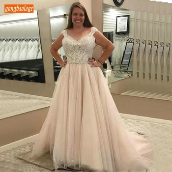 Chic Boho Wedding Dresses 2020 Sleeveless Lace Applique Wedding Gowns Tulle Beach vestido de noiva Custom Made vestidos de novia
Chic Boho Wedding Dresses 2020 Sleeveless Lace Applique Wedding Gowns Tulle Beach vestido de noiva Custom Made vestidos de novia