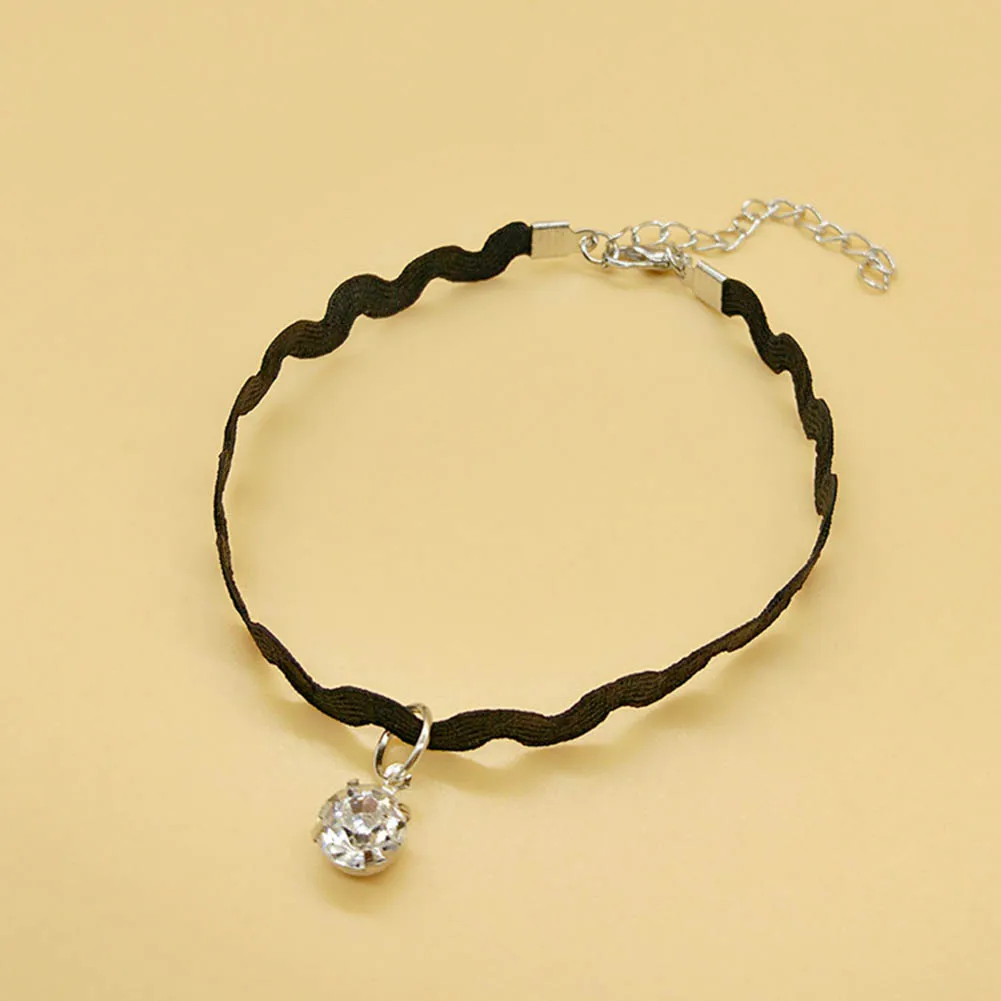 Retro Wave Lace Anklets Charming Small Shining Rhinestone Pendant Anklet Bracelet Hot Foot Jewelry Accessories Can Dropshipping
Retro Wave Lace Anklets Charming Small Shining Rhinestone Pendant Anklet Bracelet Hot Foot Jewelry Accessories Can Dropshipping