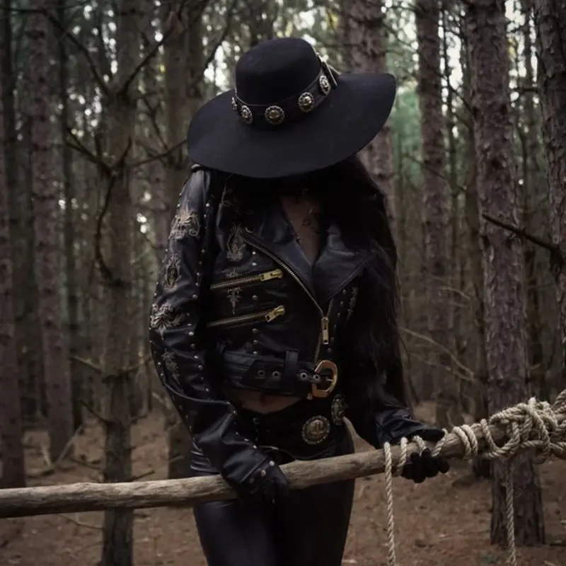 Faux Leather Jackets Gothic PU Coat Women Rivet Punk Cowboy Motorcycle Girl Casual Vintage Printed Outerwear Autumn Winter Coats
Faux Leather Jackets Gothic PU Coat Women Rivet Punk Cowboy Motorcycle Girl Casual Vintage Printed Outerwear Autumn Winter Coats