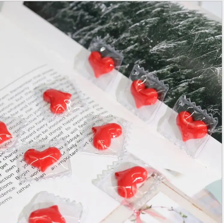 New funny candy small heart DIY earrings earrings pendant soft packaging red heart candy accessories 10pcs
New funny candy small heart DIY earrings earrings pendant soft packaging red heart candy accessories 10pcs