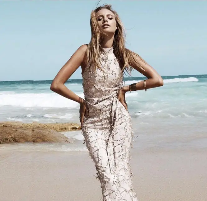 2018 Sexy Sleeveless Mandarin Neck Dresses Women Gold Sequin Tassel Party Dress Fashion Long Beach Dresses
2018 Sexy Sleeveless Mandarin Neck Dresses Women Gold Sequin Tassel Party Dress Fashion Long Beach Dresses