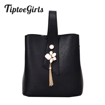 Personality Tassel Ladies Handbag New Fashion Bucket Bag Casual Wild Messenger Bag
Personality Tassel Ladies Handbag New Fashion Bucket Bag Casual Wild Messenger Bag