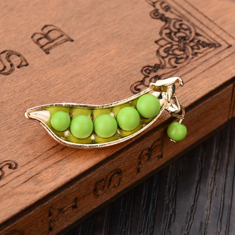 Japanese Style Green Pea brooch Gold Color Statement Accessory Sweater Collar Brooch Pin Sweater Suit Brooch 2016 Fashion BKb72
Japanese Style Green Pea brooch Gold Color Statement Accessory Sweater Collar Brooch Pin Sweater Suit Brooch 2016 Fashion BKb72