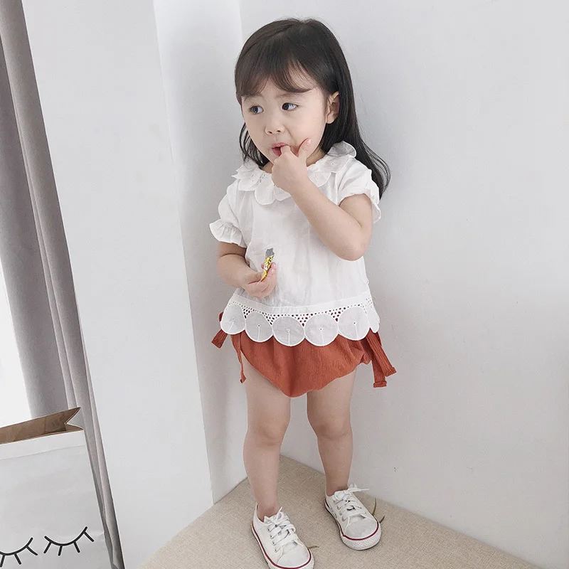 Girls Summer cotton floral collar hollow short sleeve Tees doll collar fashion Korean style Tees children casual clthes 0-4Y
Girls Summer cotton floral collar hollow short sleeve Tees doll collar fashion Korean style Tees children casual clthes 0-4Y