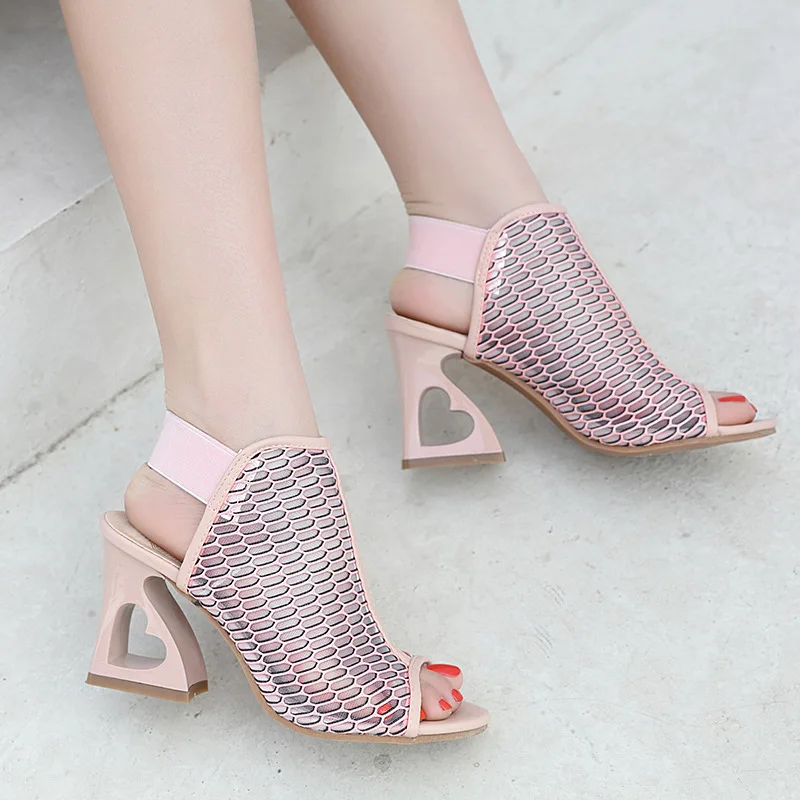 

2019 New style shoes Woman Fish mouth Rome Elastic band High-heeled shoes Heteromorphic heel Heart-shaped heel pumps hjm8