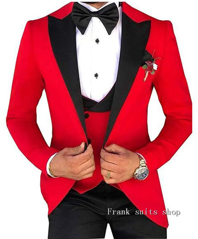 Mens Fashion Big Peaked Lapel 3 Pieces Set Pink Red Blue White Black Wedding Groom Suits Quality Jacquard Banquet Tuxedo
Mens Fashion Big Peaked Lapel 3 Pieces Set Pink Red Blue White Black Wedding Groom Suits Quality Jacquard Banquet Tuxedo