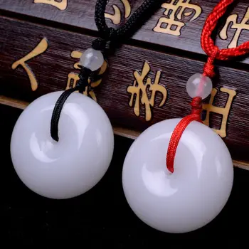 A pair Kunlun jade peace buckle jade pendant, and Hetian jade pendants couple
A pair Kunlun jade peace buckle jade pendant, and Hetian jade pendants couple