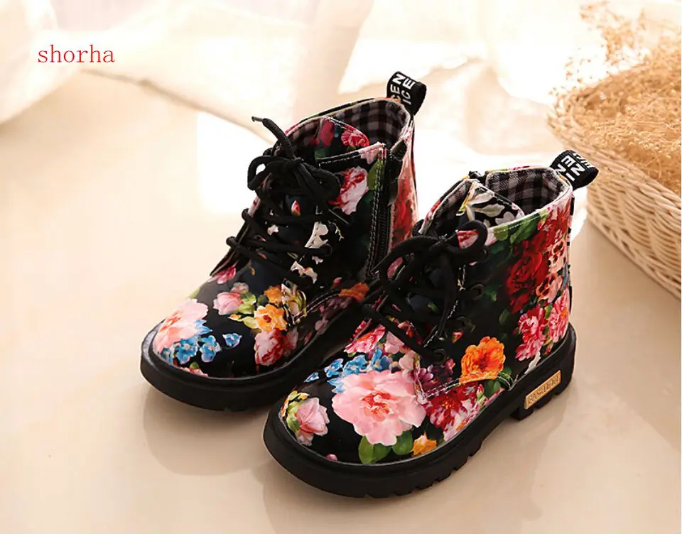 Winter Spring Autumn Fashion Flower Kids Girls shoes PU Leather Children Shoes for Toddler Girls Boots size 21-31
Winter Spring Autumn Fashion Flower Kids Girls shoes PU Leather Children Shoes for Toddler Girls Boots size 21-31