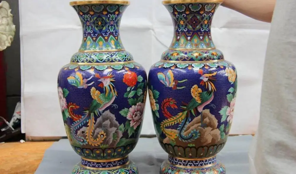 20 Palace Copper Cloisonne Enamel wealth Peony flower Phoenix Bird Pot Vase Pair
20 Palace Copper Cloisonne Enamel wealth Peony flower Phoenix Bird Pot Vase Pair