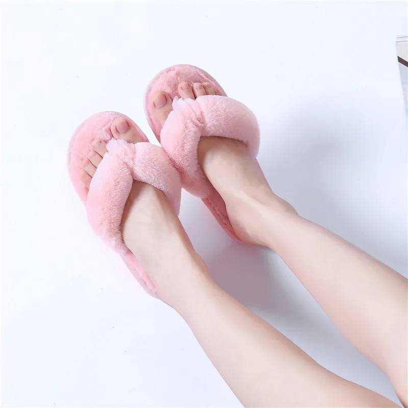 2019 Autumn Winter Shoes Woman Plus Velvet Fur Slides Women Slippers Home Shoes Faux Fur Warm Slip On Shoes Female Flip Flops
2019 Autumn Winter Shoes Woman Plus Velvet Fur Slides Women Slippers Home Shoes Faux Fur Warm Slip On Shoes Female Flip Flops