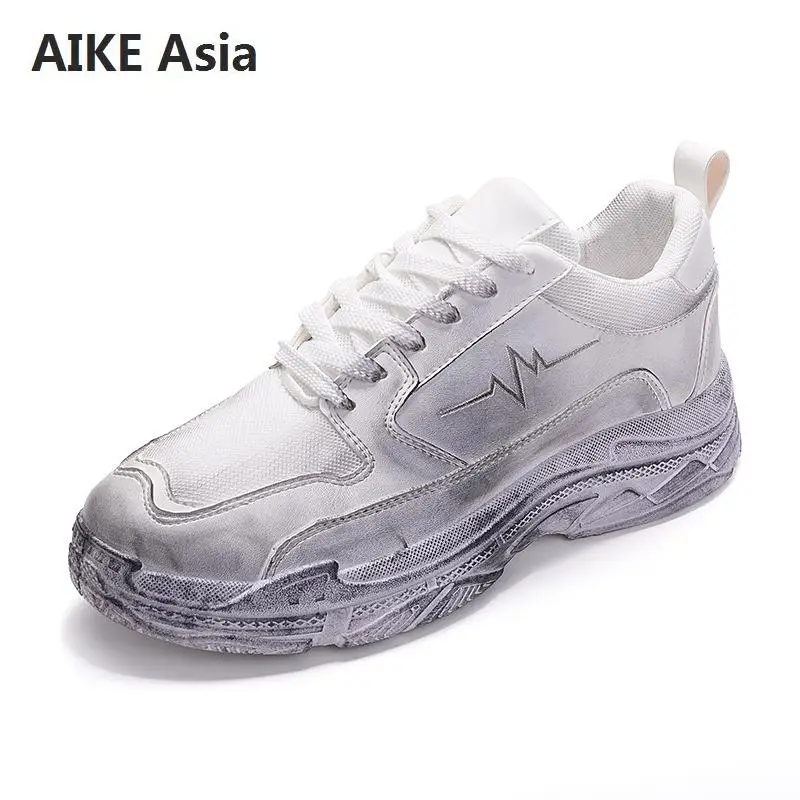 2018 Spring fashion men casual shoes pu leather platform shoes men sneakers male Trainers chaussure zapatos de mujer
2018 Spring fashion men casual shoes pu leather platform shoes men sneakers male Trainers chaussure zapatos de mujer