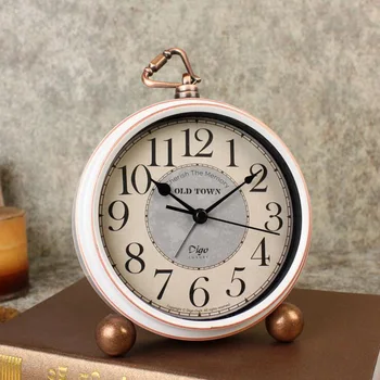 Vintage Retro Alarm Clock Old Fashion Silent Desk Quartz Clock Battery Operated Bedroom Office for Home Decoration
Vintage Retro Alarm Clock Old Fashion Silent Desk Quartz Clock Battery Operated Bedroom Office for Home Decoration
