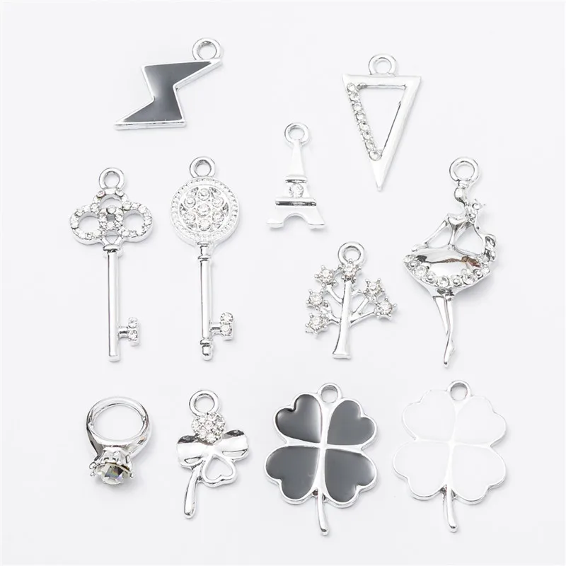 Free Shipping 40PCS high Quality White K Enamel Alloy jewelry pendants for bracelet necklace DIY jewelry making js1002
Free Shipping 40PCS high Quality White K Enamel Alloy jewelry pendants for bracelet necklace DIY jewelry making js1002