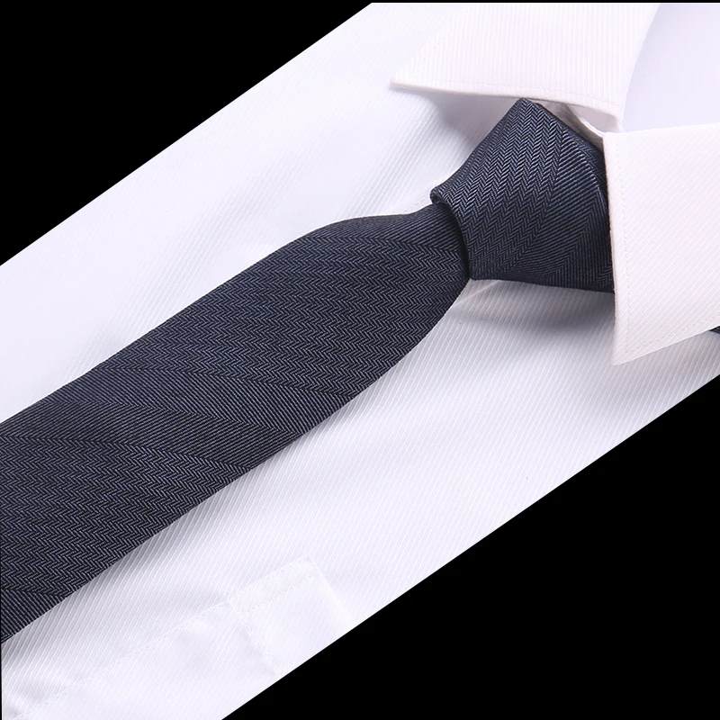 Solid Color Tie Male Korean Version 6cm Small Narrow Version of The Formal Business Wedding Neckties Red Blue Black Silver Tie
Solid Color Tie Male Korean Version 6cm Small Narrow Version of The Formal Business Wedding Neckties Red Blue Black Silver Tie