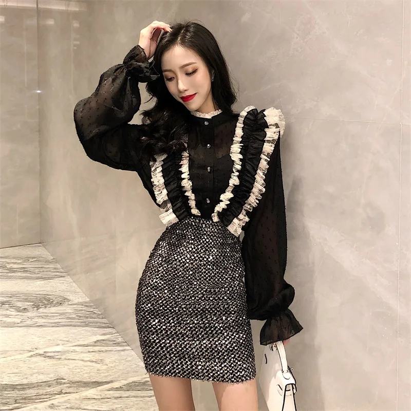 Women Turtleneck Patchwork Lace Ruffles Blouses Shirts Female Full Flare Sleeve Chic Chiffon Tops Blouses For Girls GT674
Women Turtleneck Patchwork Lace Ruffles Blouses Shirts Female Full Flare Sleeve Chic Chiffon Tops Blouses For Girls GT674