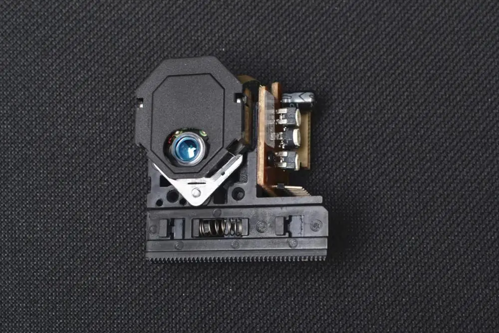 Brand new laser Replacement For DENON DCM-320 CD DVD Player Spare Parts Laser Lens Lasereinheit ASSY Unit DCM320 Optical pickup
Brand new laser Replacement For DENON DCM-320 CD DVD Player Spare Parts Laser Lens Lasereinheit ASSY Unit DCM320 Optical pickup