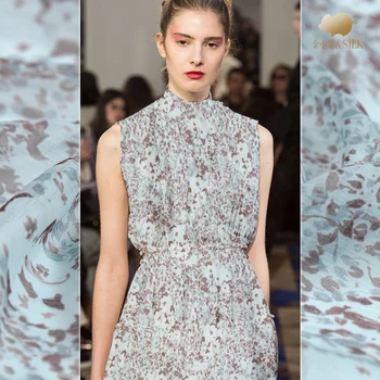 Digital inkjet silk smooth fabric 8mm light silk fabric transparent breathable dress scarf tulle fabric wholesale silk cloth
Digital inkjet silk smooth fabric 8mm light silk fabric transparent breathable dress scarf tulle fabric wholesale silk cloth