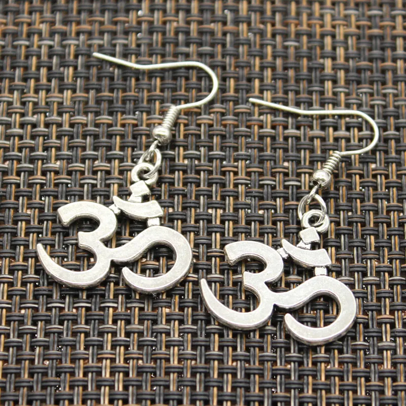Antique Silver Color yoga om yoga girl practitioners Charm Drop Earring, Dangle Earrings For Womens
Antique Silver Color yoga om yoga girl practitioners Charm Drop Earring, Dangle Earrings For Womens