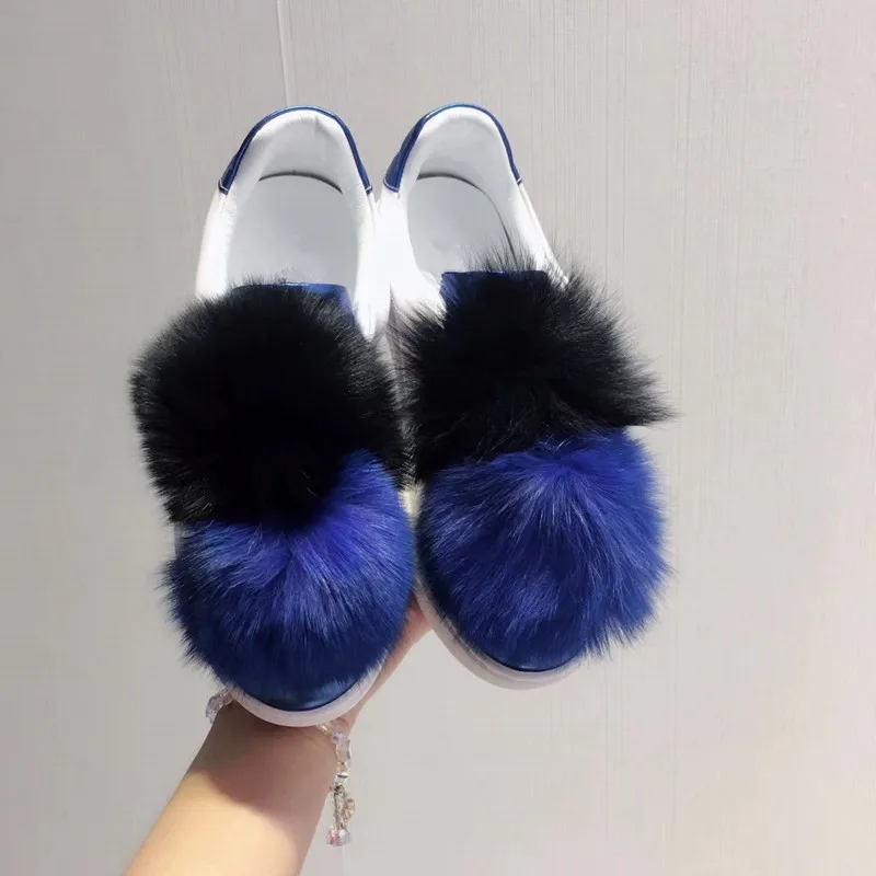 Fornihapfirafs Blue Black Lovely Pompom Fur Embellished Low-Top Sneakers Women Leather Patchwork Mixed Color Women Casual Shoes
Fornihapfirafs Blue Black Lovely Pompom Fur Embellished Low-Top Sneakers Women Leather Patchwork Mixed Color Women Casual Shoes