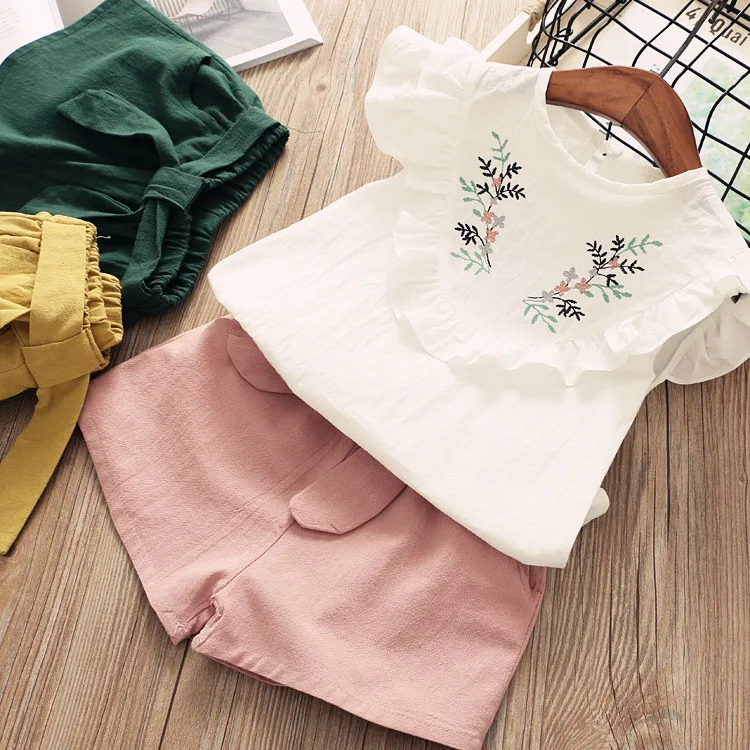 Newborn Baby Girl Clothing 2019 Puff Short Sleeve Embroidery Floral T-shirt Tops Bow Shorts Pants Clothes Outfit 2Pcs Set
Newborn Baby Girl Clothing 2019 Puff Short Sleeve Embroidery Floral T-shirt Tops Bow Shorts Pants Clothes Outfit 2Pcs Set