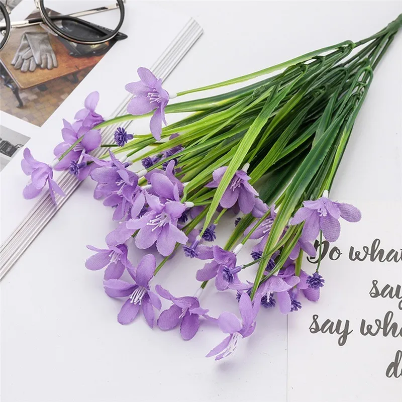 Leaf Bunch Fake White Purple Orchid Flower Leaf Grass Plant Greenery for Wedding Floral Arrangement Table Decorative Flowers
Leaf Bunch Fake White Purple Orchid Flower Leaf Grass Plant Greenery for Wedding Floral Arrangement Table Decorative Flowers