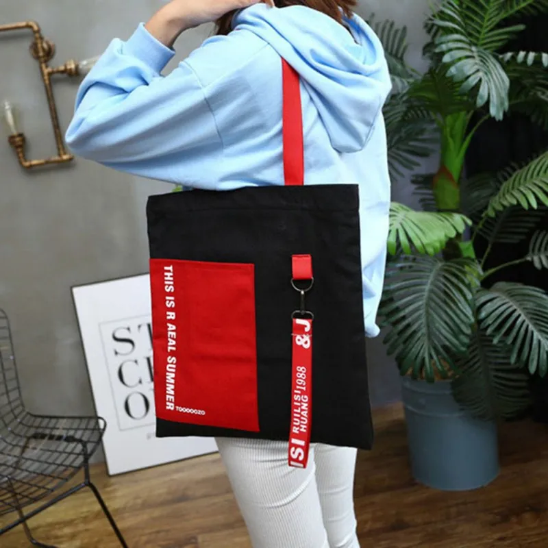 Women Patchwork Pocket Color Letter Streamer Canvas Handbag Large Capacity Female Bag Shoulder Tote Bags for women bolso mujer
Women Patchwork Pocket Color Letter Streamer Canvas Handbag Large Capacity Female Bag Shoulder Tote Bags for women bolso mujer