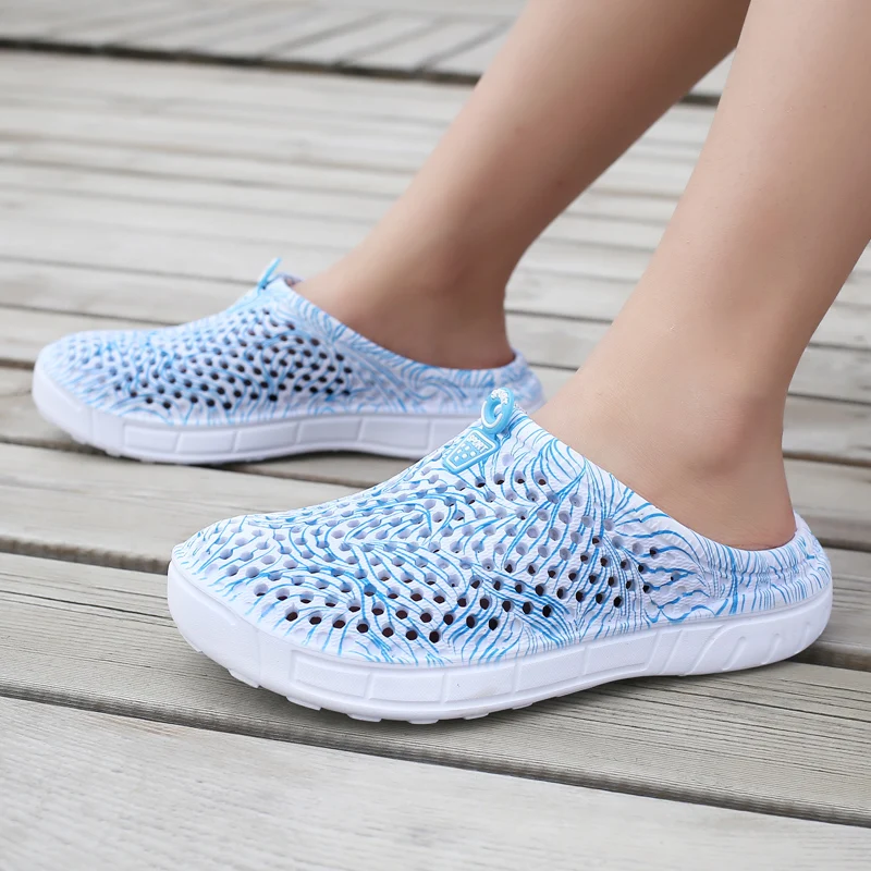 Original Clog Women Classic Sandals Summer Outdoor Beach Shoes Fit Flop Slip On Garden Casual Water Blooms Krypteks Slippers
Original Clog Women Classic Sandals Summer Outdoor Beach Shoes Fit Flop Slip On Garden Casual Water Blooms Krypteks Slippers