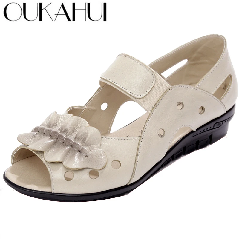 OUKAHUI 35-42 Handmade womens wedge sandals 2018 Genuine Leather open toe hook loop Breathable hollow out ladies sandals flat
OUKAHUI 35-42 Handmade womens wedge sandals 2018 Genuine Leather open toe hook loop Breathable hollow out ladies sandals flat